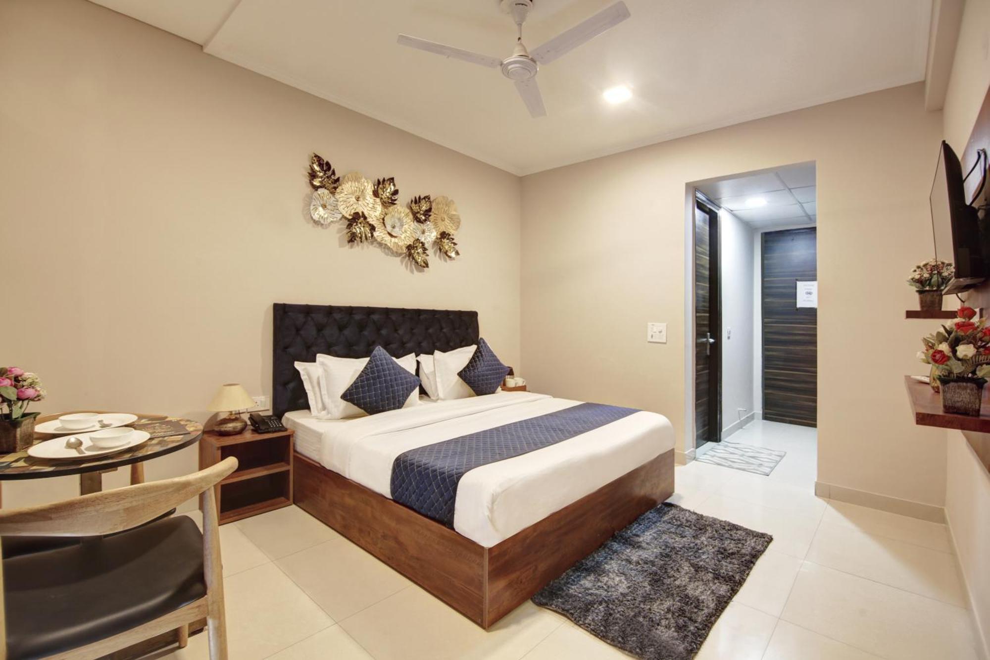 Limewood Stay - Executive Huda City Center Gurgaon Exterior foto