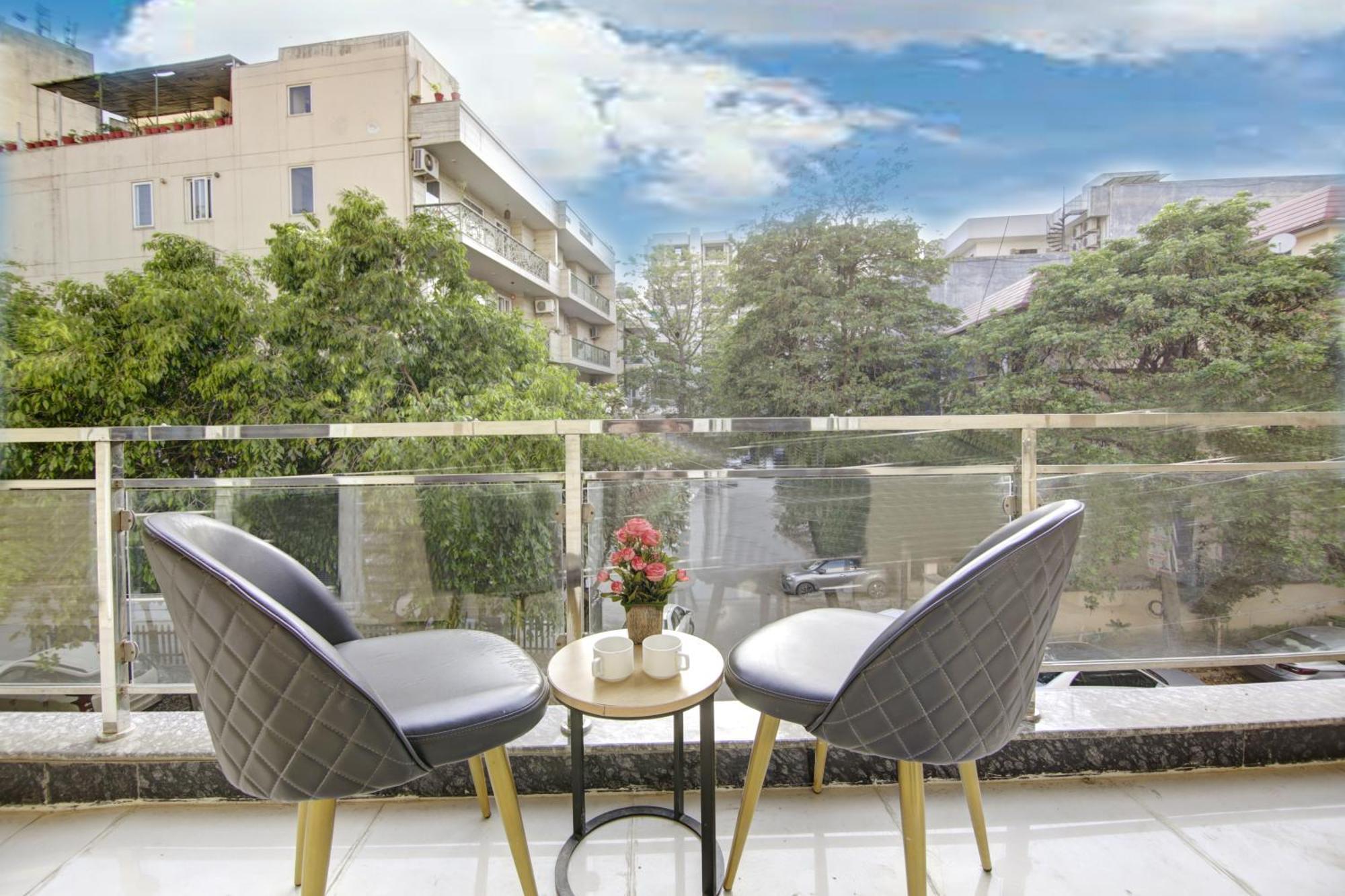 Limewood Stay - Executive Huda City Center Gurgaon Exterior foto